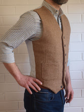 Load image into Gallery viewer, Willis Waistcoat
