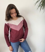 Load image into Gallery viewer, Sitka Sweatshirt Size 0-20
